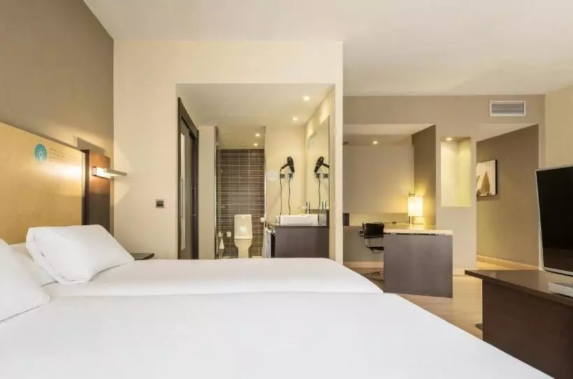 اتاق پرمیوم, Ilunion Suites Madrid