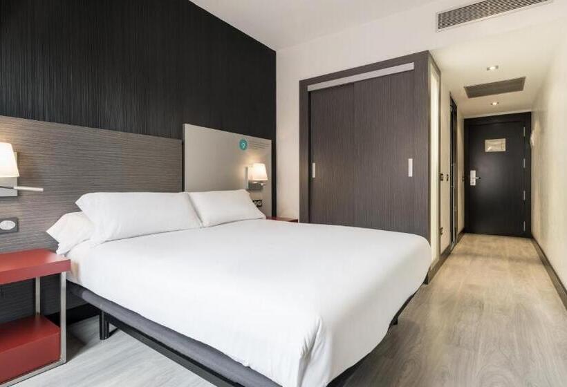 اتاق استاندارد, Ilunion Suites Madrid