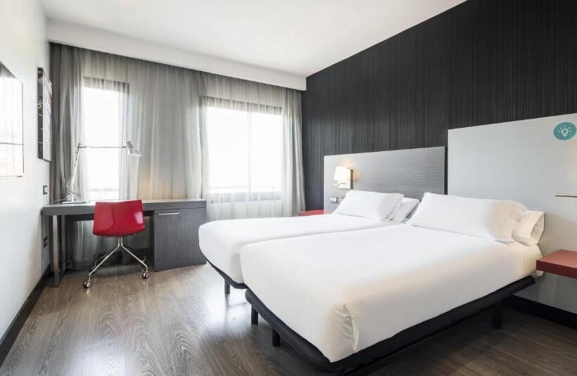 اتاق استاندارد, Ilunion Suites Madrid