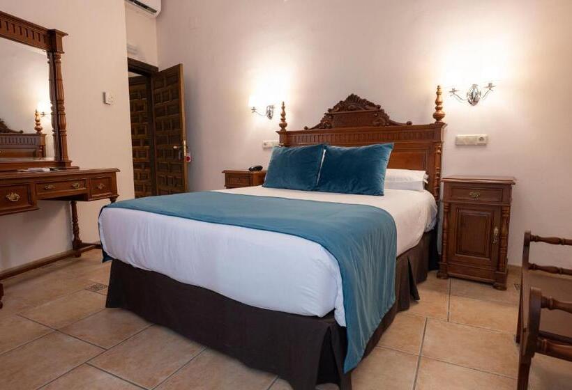 غرفة قياسية فردية, Maria De Molina