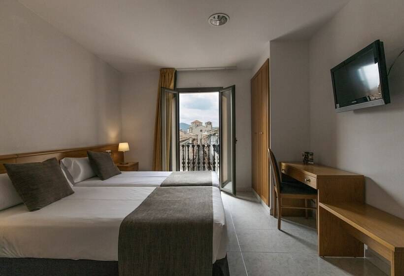 스탠다드 트리플 룸, Alta Garrotxa