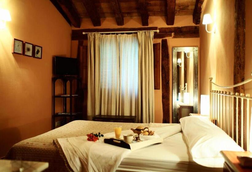 标准间, Casona De Espirdo