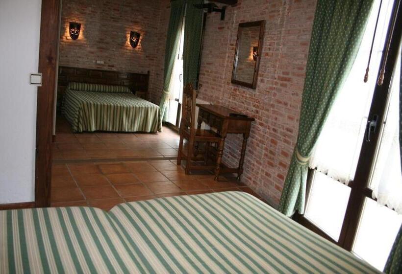 غرفة قياسية رباعية, Rural La Enoteca Del Marques