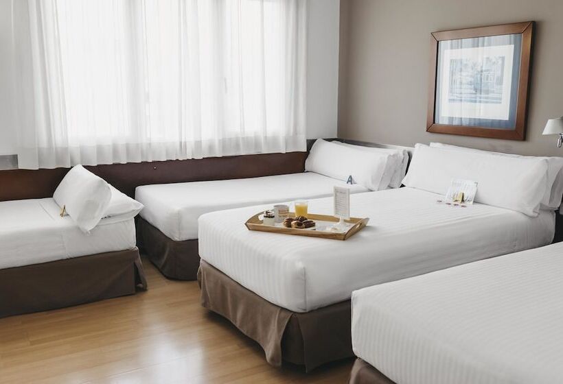 Четырехместный Номер Стандарт, Tres Torres Atiram Hotels