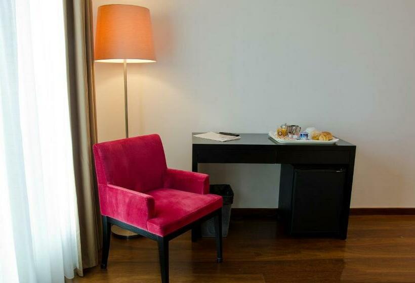 エクゼクティブルーム, Vip Executive Saldanha