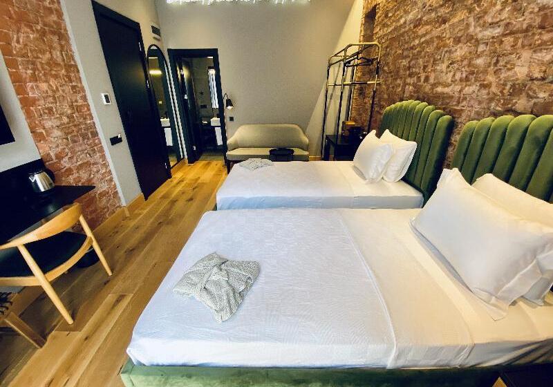 اتاق استاندارد, Xalet Verdu