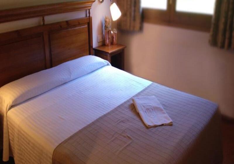 اتاق استاندارد یک نفره, Xalet Verdu