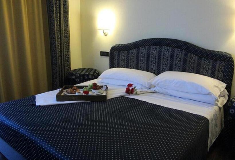 컴포트 룸, Yachting Hotel Mistral