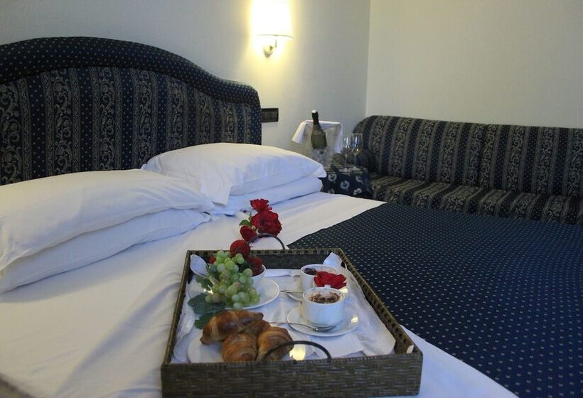 패밀리 룸, Yachting Hotel Mistral