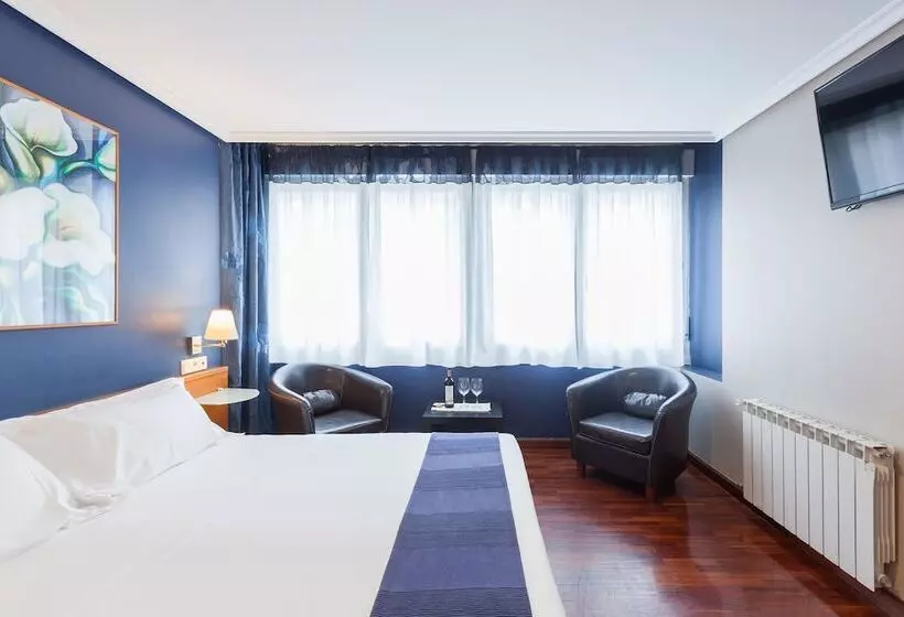 スタンダード４人部屋, Zumaia Hotela