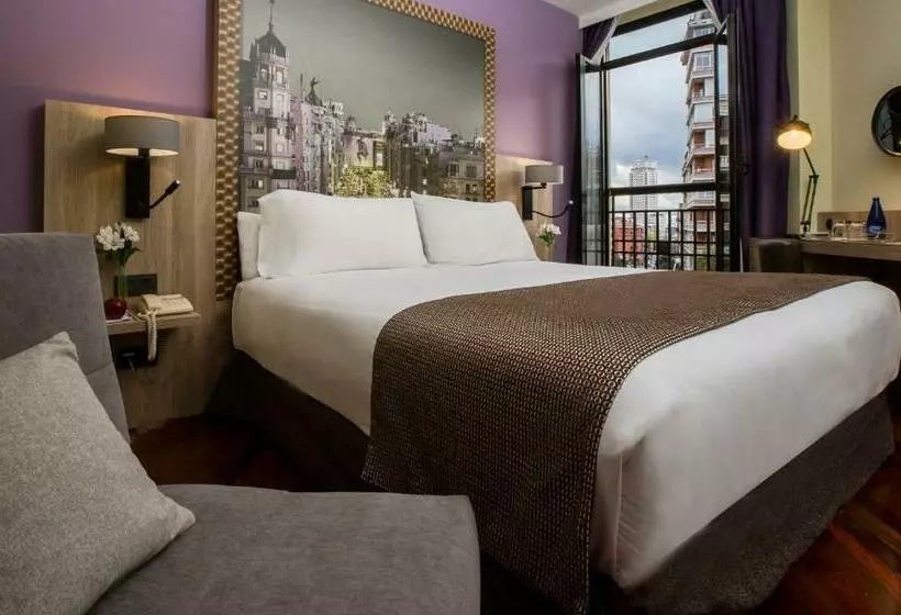Superior-huone, Leonardo Hotel Madrid City Center