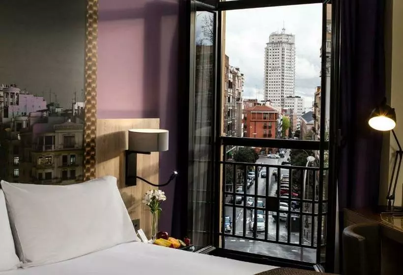 Superior-huone, Leonardo Hotel Madrid City Center