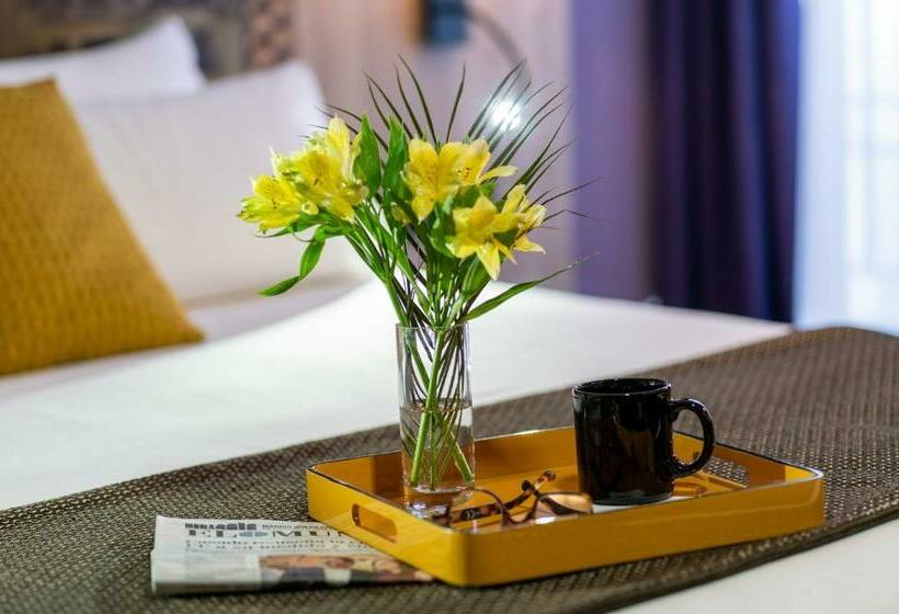 اتاق سوپریور, Leonardo Hotel Madrid City Center