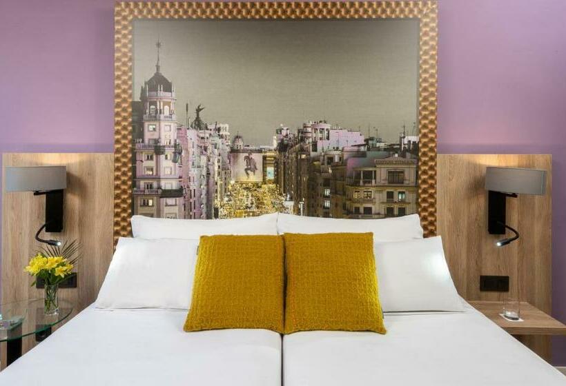 اتاق راحتی سه تخته, Leonardo Hotel Madrid City Center