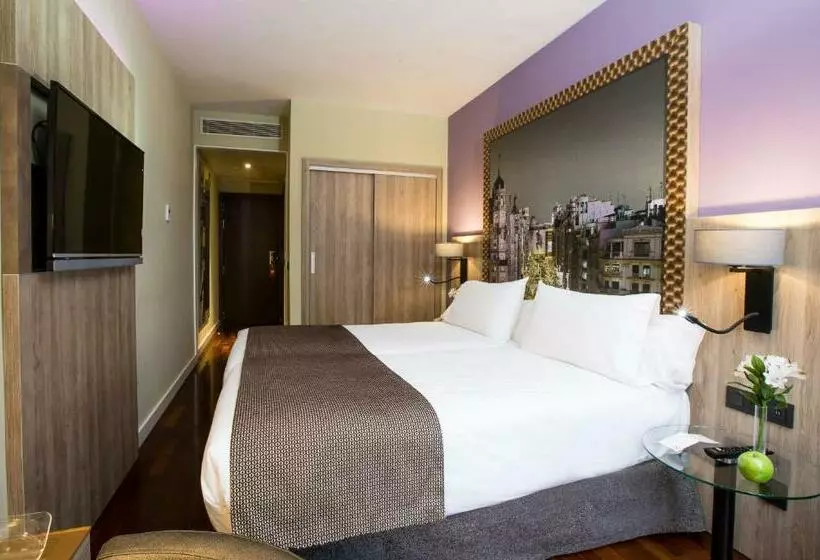 Comfort-huone, Leonardo Hotel Madrid City Center