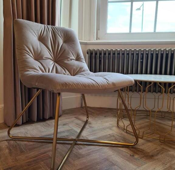 スタンダードルーム, Sweeney Apartments & Rooms