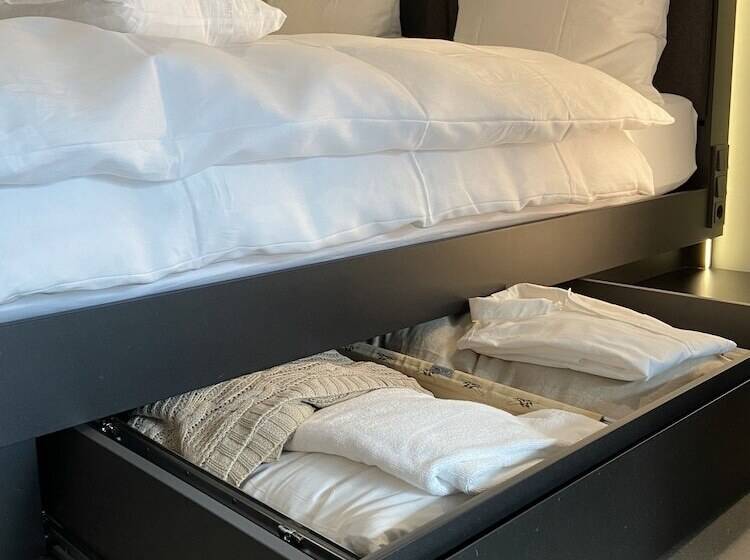 스탠다드 스튜디오, Pölter Bei Markus T