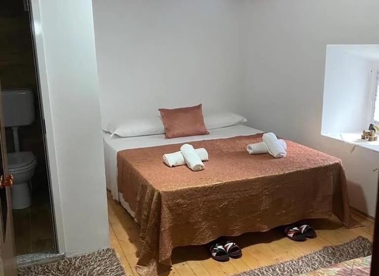 패밀리 룸, Kulla Pracja Theth