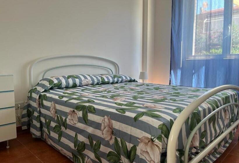 带露台两卧公寓, Campitur