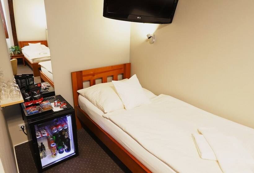 חדר סטנדרט לשלושה, Apart Hotel Jablonec