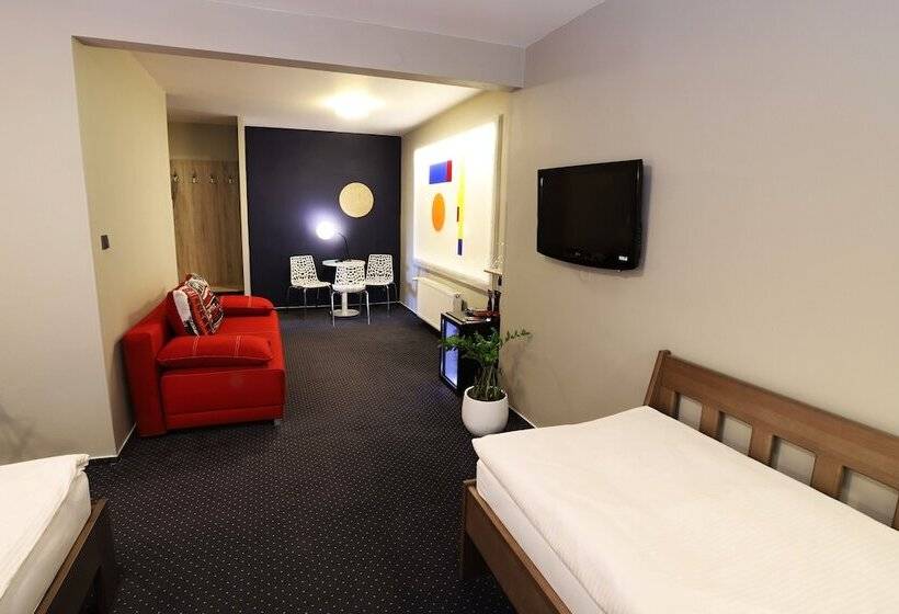 标准三人间, Apart Hotel Jablonec