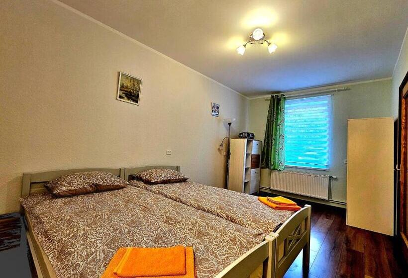 آپارتمان خانوادگی, Apartment Hotel Rubini