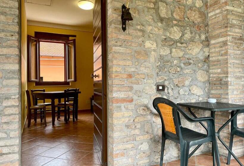 דירת חדר, Locanda Settecamini