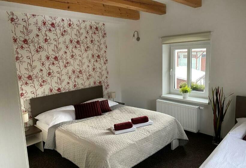 스탠다드 트리플 룸, Penzion Sen