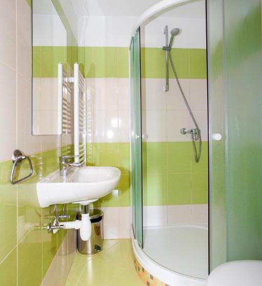 4인용 스탠다드 룸, Penzion Sen