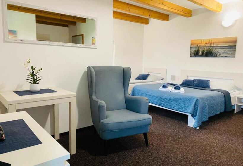 컴포트 트리플 룸, Penzion Sen