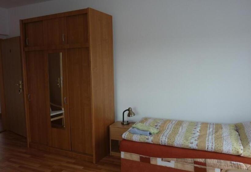 Номер Стандарт Трехместный, Penzion Slávka