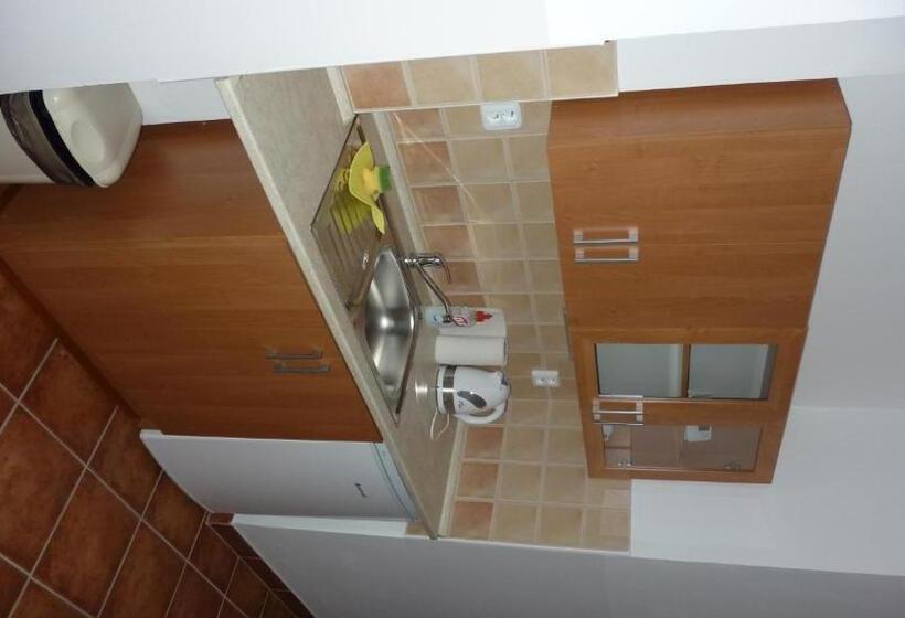 Трехместный Номер Классика, Penzion Slávka