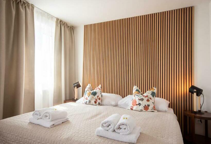 标准间, Penzion U Halmů