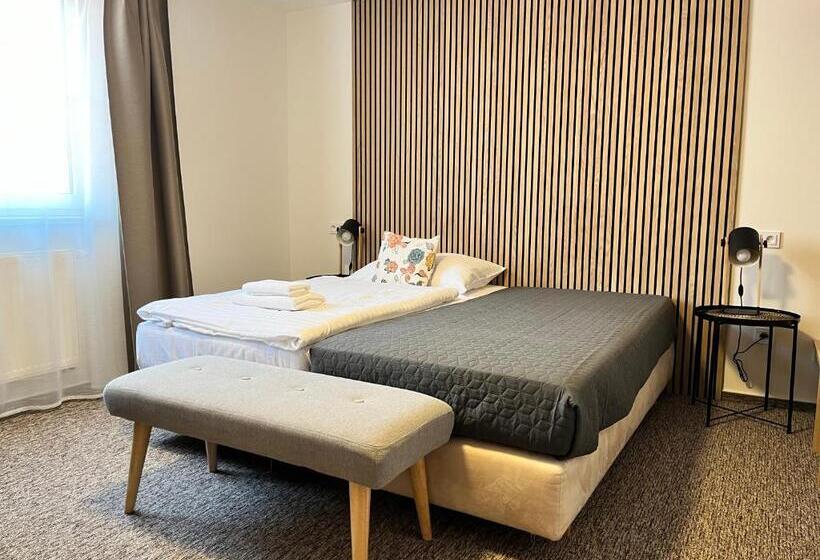 标准间, Penzion U Halmů