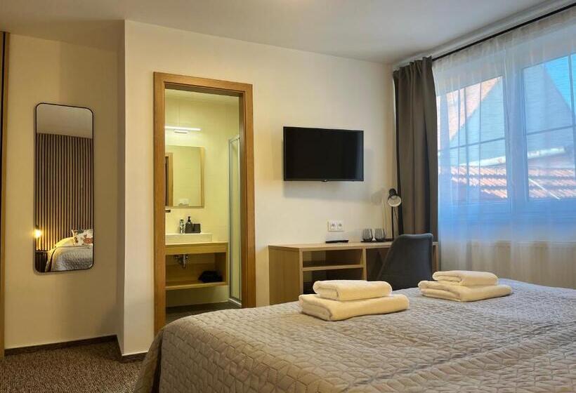 标准间, Penzion U Halmů