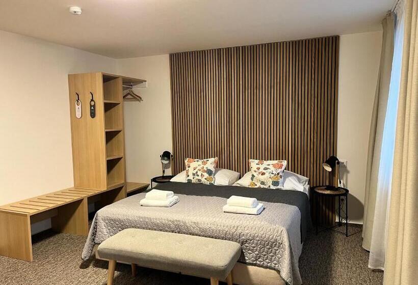 标准间, Penzion U Halmů