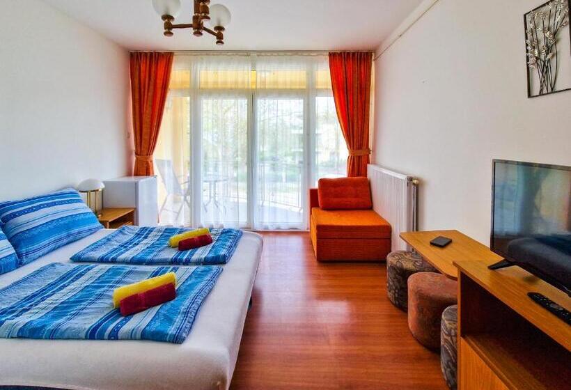 标准间带阳台, Weinberger Vendégház