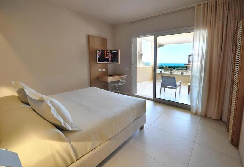 디럭스 룸, Domu Simius