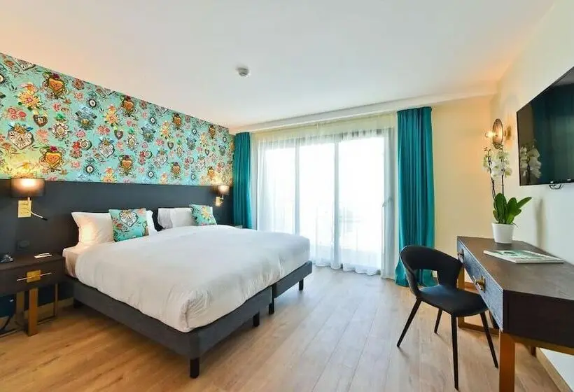 コンフォートルーム, La Villa Port D Antibes & Spa