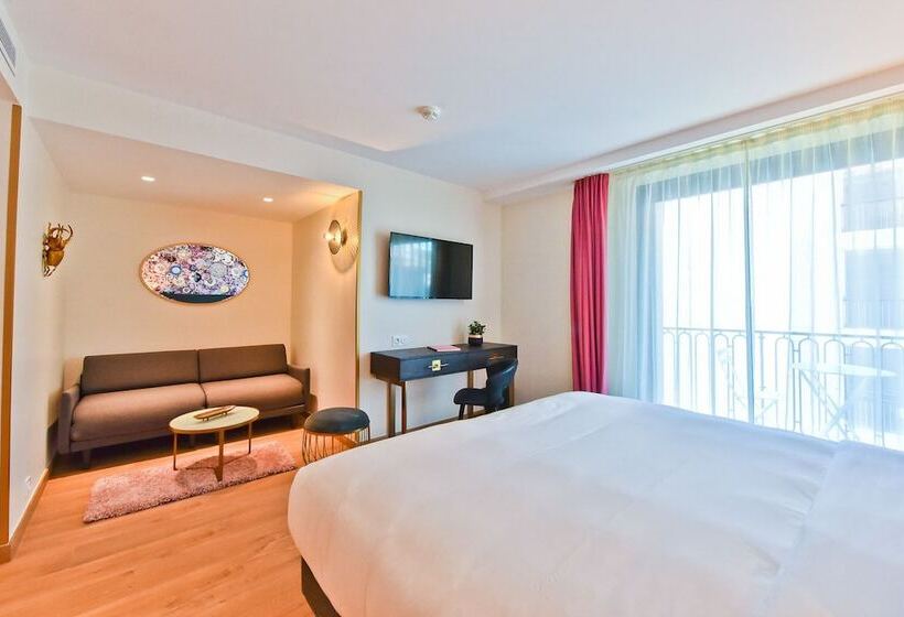 غرفة بريميوم مطلة على المدينة, La Villa Port D Antibes & Spa