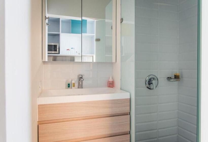 四人标准间, Spotty Bogotá Centro