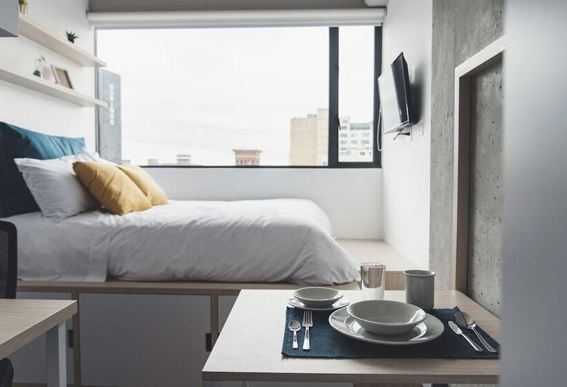 标准间, Spotty Bogotá Centro