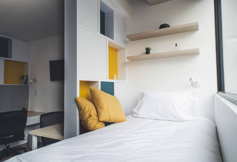 标准间, Spotty Bogotá Centro