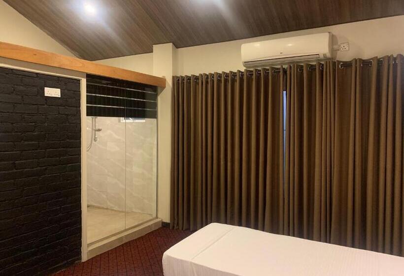 Cameră Triplă Deluxe, Pub Ceylon Hostel