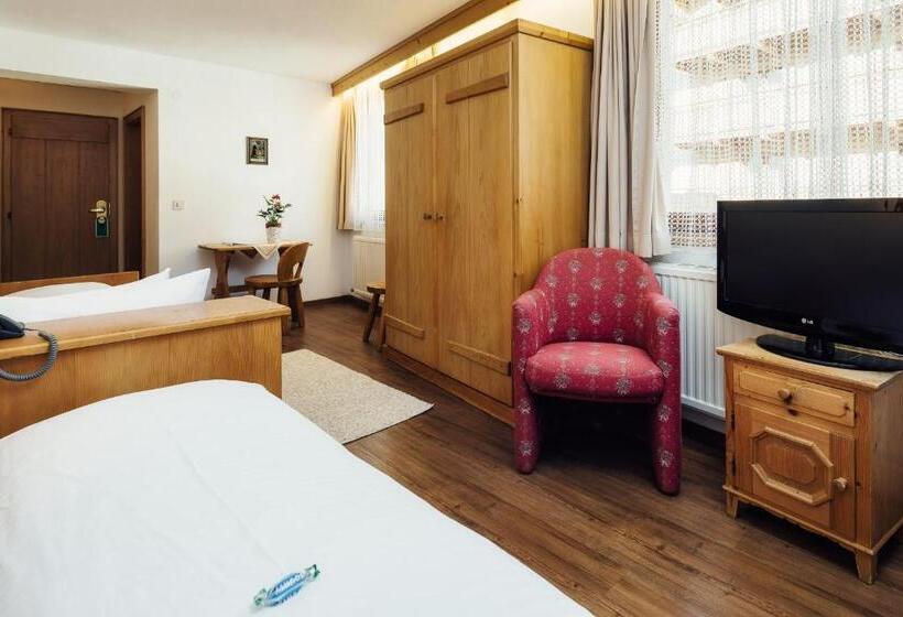 デラックスルーム, Komperdell