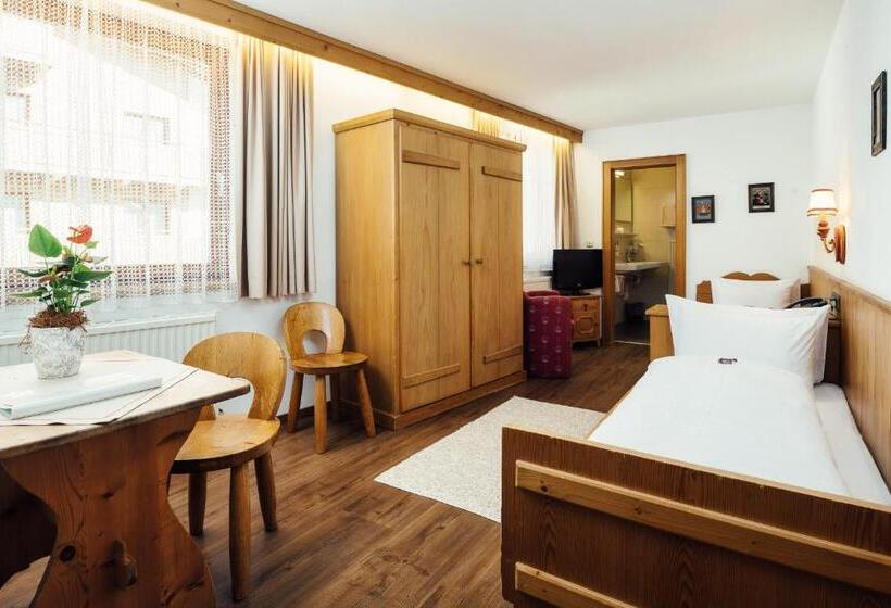 デラックスルーム, Komperdell