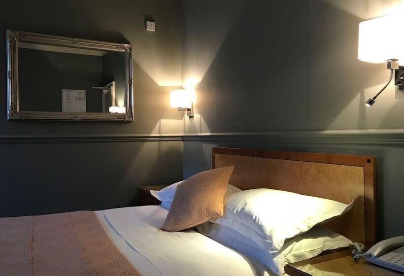 חדר סטנדרט, Eurobar &