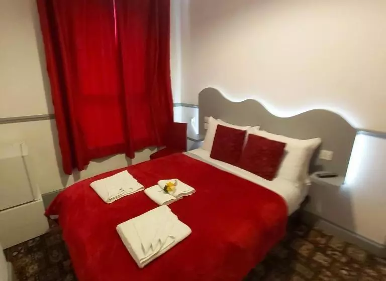 スタンダードシティビュールーム, St Albans Guest House, Dover