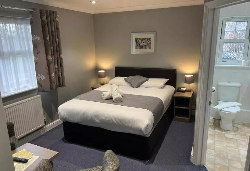 スタンダードルーム, Corner House Hotel Gatwick With Bookable Holiday Parking