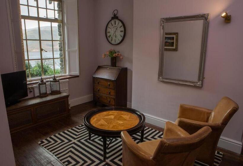 Полулюкс Вид на Озеро, Haweswater Hotel